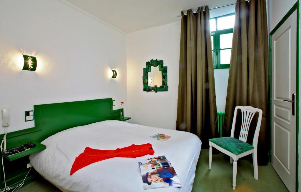 Hotel Le Coin Des Halles Cahors Rum bild