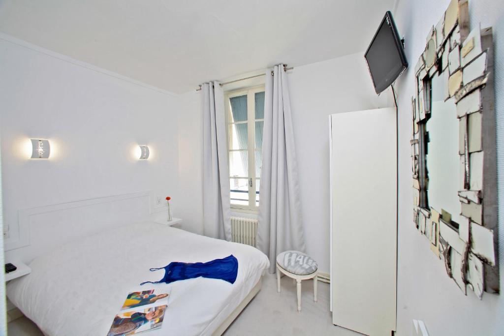 Hotel Le Coin Des Halles Cahors Rum bild